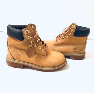 Youth Kids Timberland 6 Inch Premium Wheat Tan Boots Size 13.5M